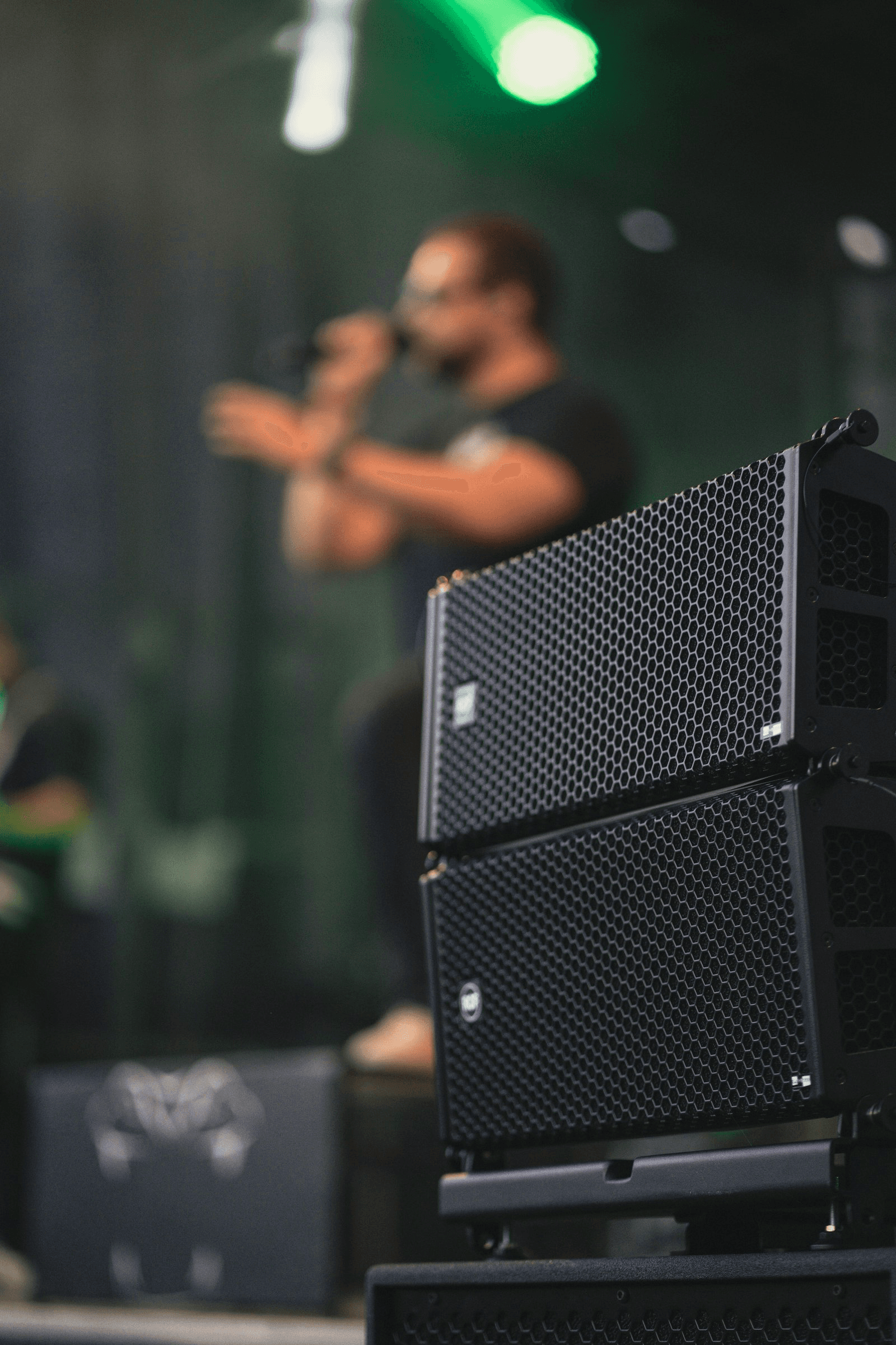 Portable PA Speaker & Microphone System 1